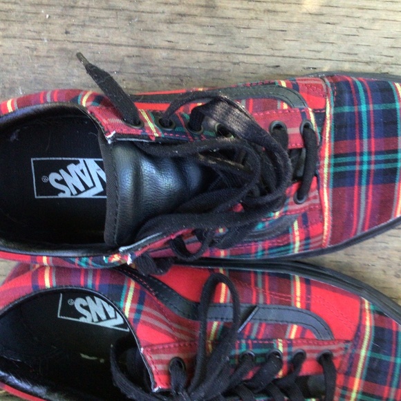 Vans Mens Red Plaid with Leather Tongue Size 10.5 - Picture 1 of 5